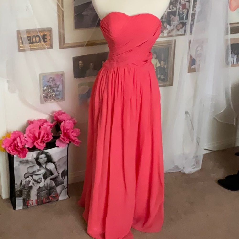 Beautiful Coral sleeveless evening dress